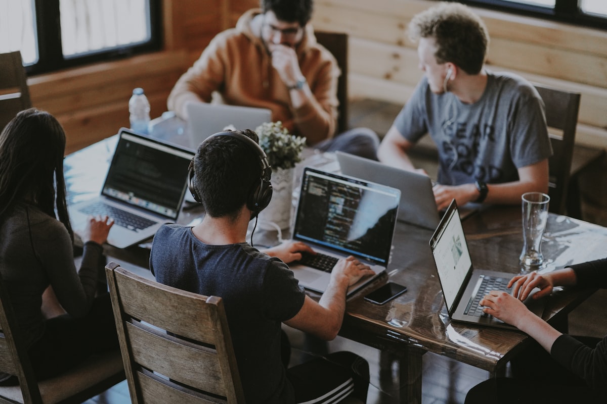 IT Consulting & Strategy — Fieldsify